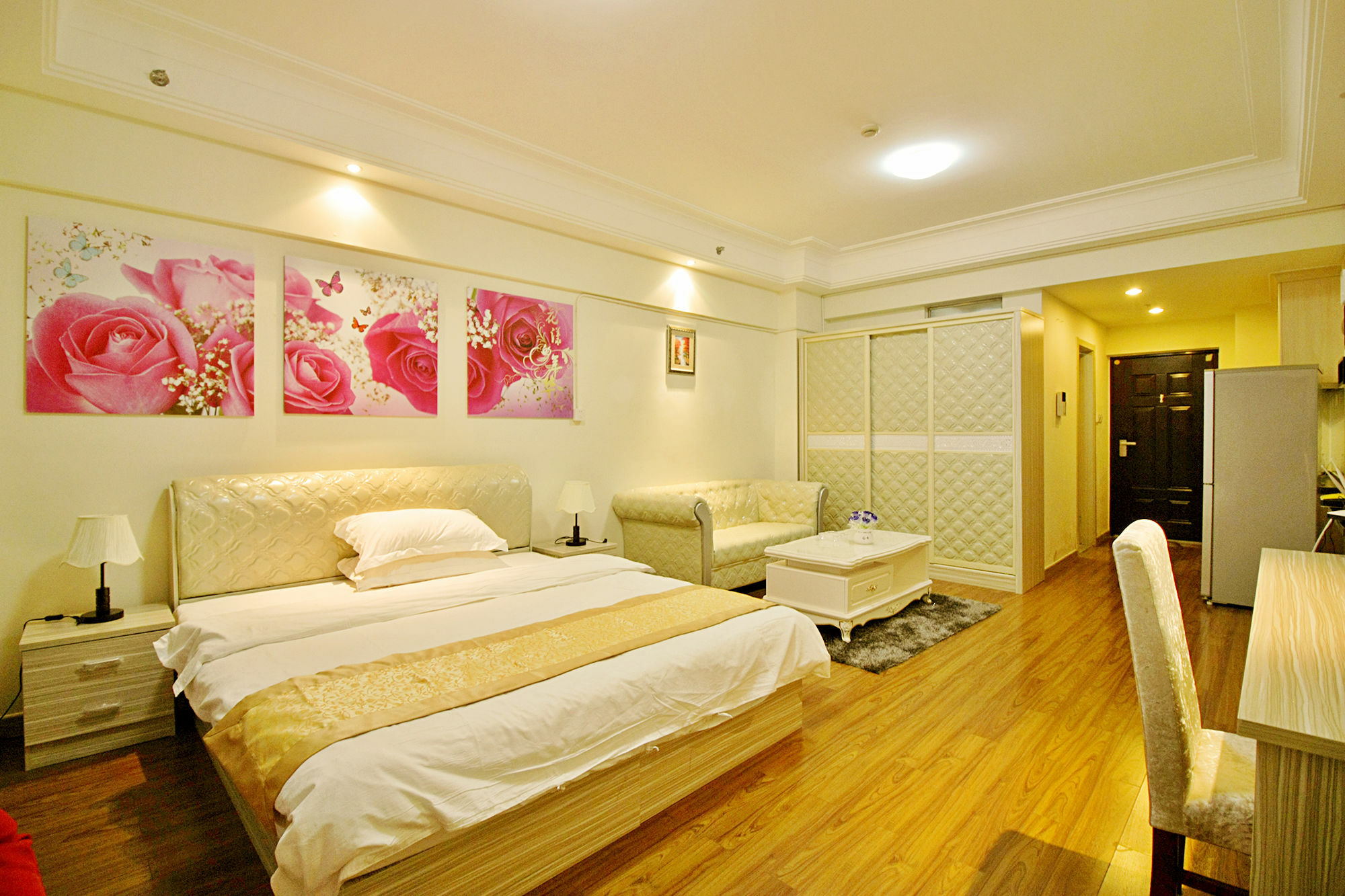 Shanghai Shang Pin Yuan Service * Shanghai